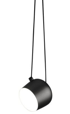Schwarze Aim LED Pendelleuchte von Flos, moderne Hängelampe mit verstellbarem Leuchtenkopf.